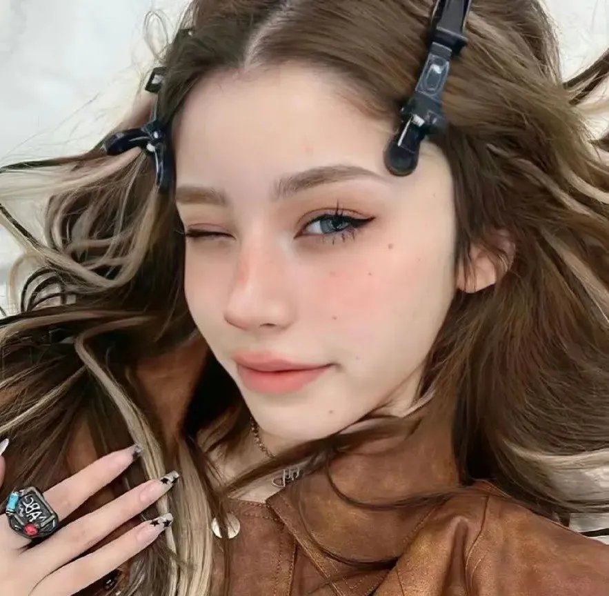 新妇日记 在线观看封面